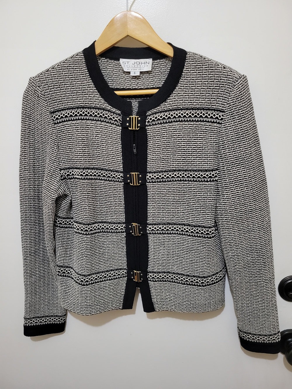 St. John By Marie Gray Black and Cream Knit Zip-Front Cardigan Sweater - Size 6